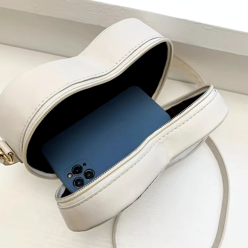 Hot Sale Heart Shape Crossbody Bags for Women Solid Pu Leather Shoulder Bags Fashion Handbags